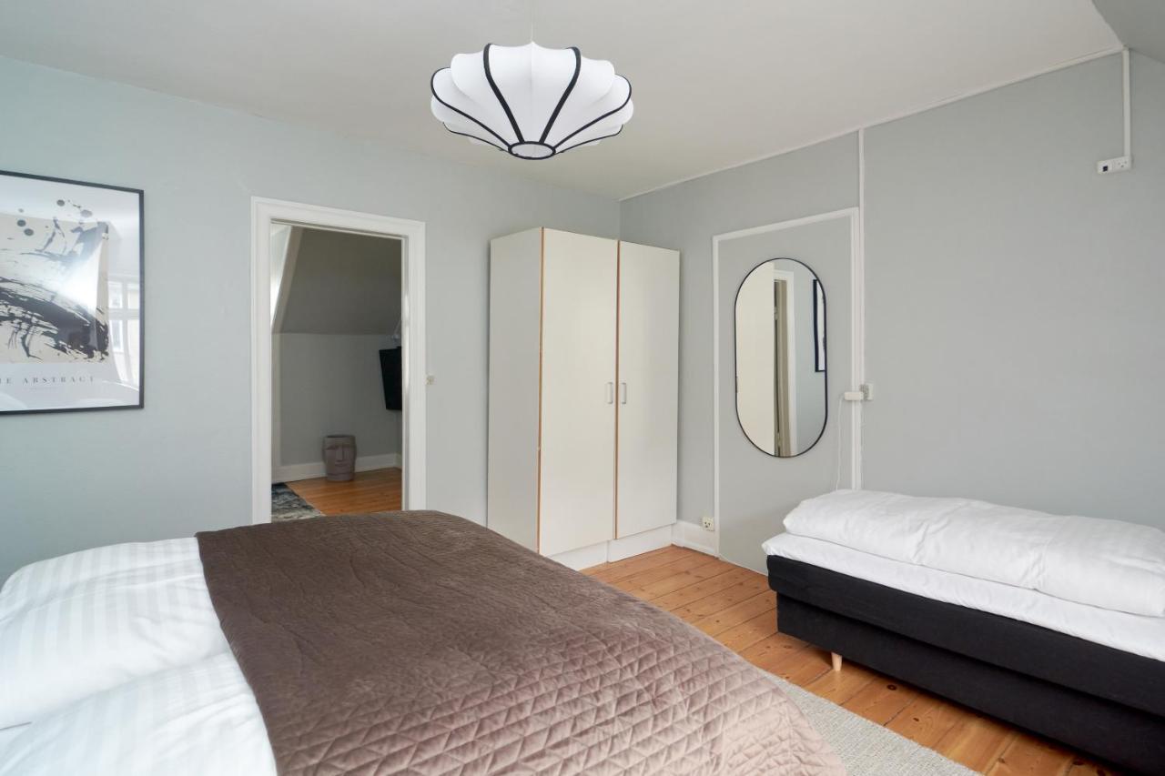 Stylish 5 Person Apartment In Vibrant Urban Area Копенгаген Экстерьер фото