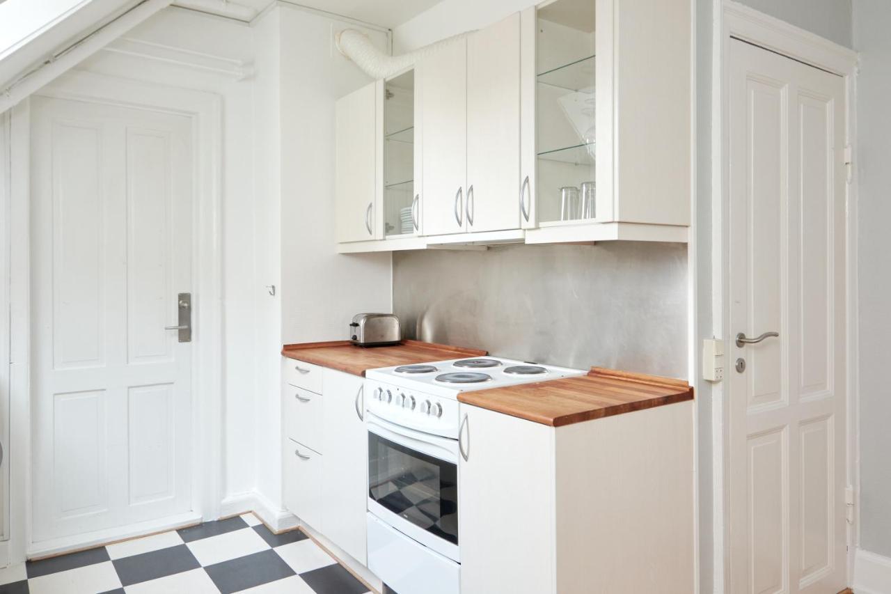 Stylish 5 Person Apartment In Vibrant Urban Area Копенгаген Экстерьер фото